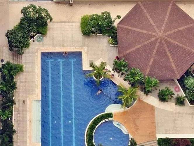 Citispace 1br Condotel At Ridgewood Towers Near Bgc Airport #rw16a Apartment Manila