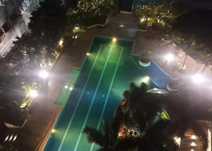 Citispace 1br Condotel At Ridgewood Towers Near Bgc Airport #rw16a Apartment *