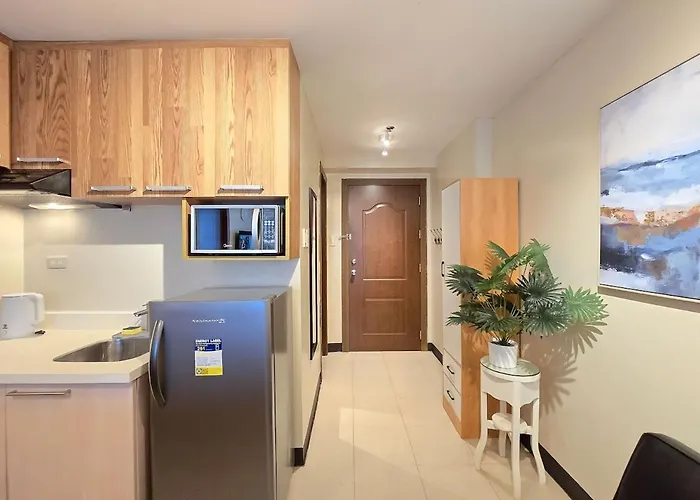 Citispace 1br Condotel At Ridgewood Towers Near Bgc Airport #rw16a Apartment