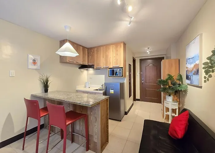 Citispace 1br Condotel At Ridgewood Towers Near Bgc Airport #rw16a *